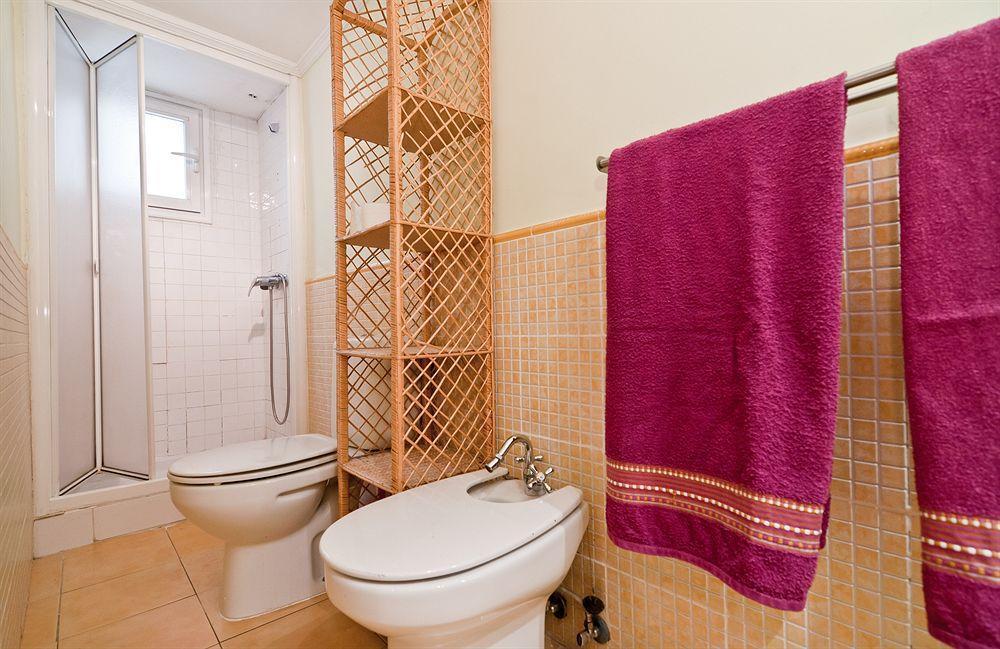 Apartamentos Aqui Me Quedo Madrid Bagian luar foto