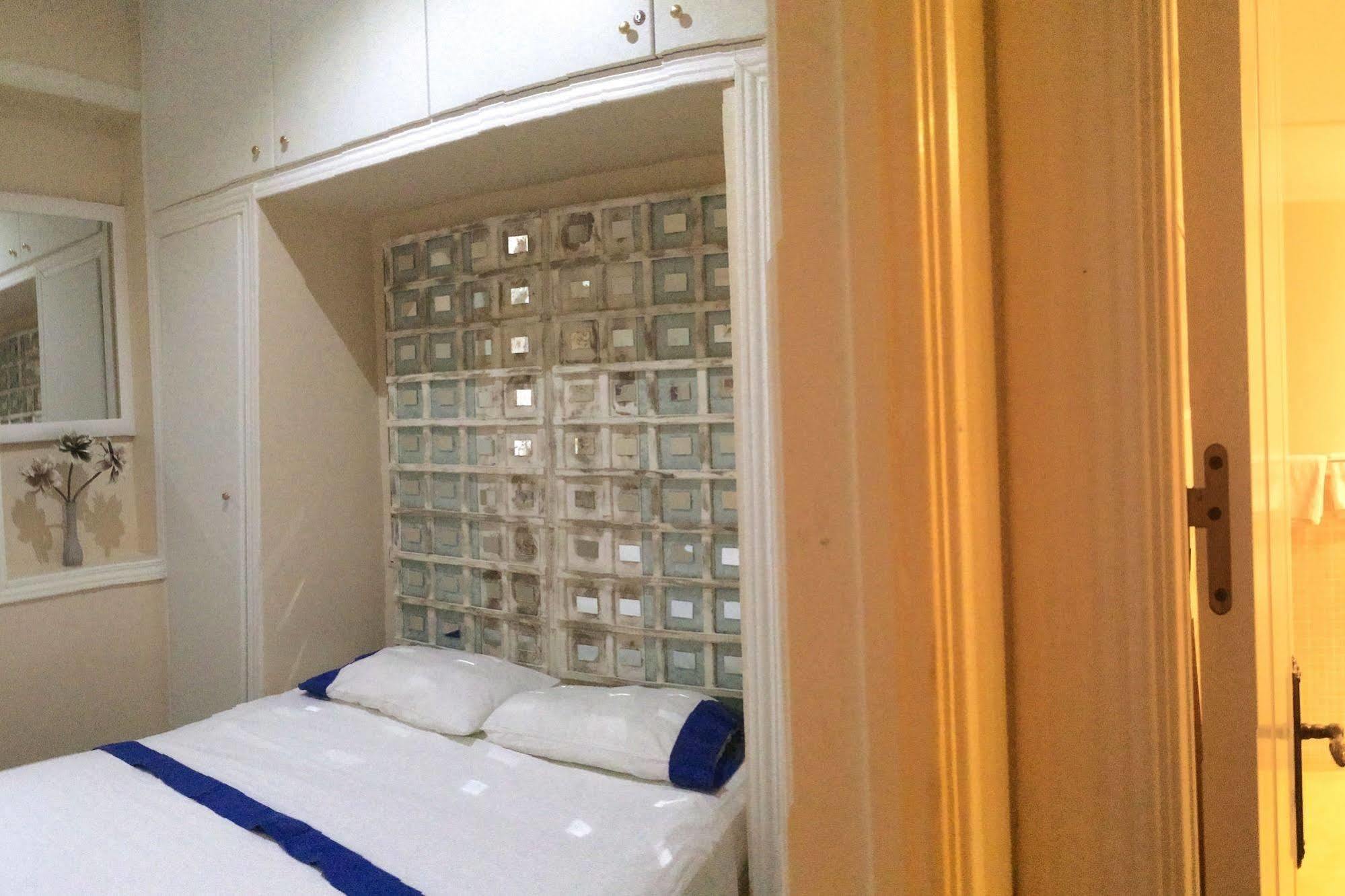Apartamentos Aqui Me Quedo Madrid Bagian luar foto